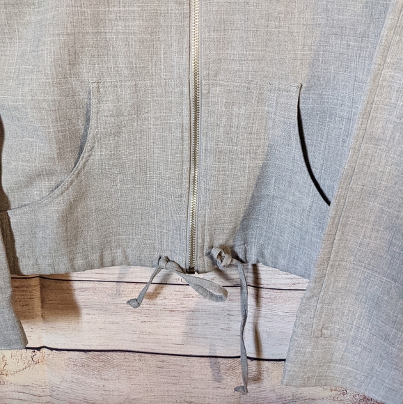 GUESS spring jacket! - Picture 3 of 5